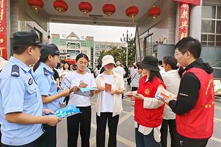 沃格尔：塔图姆和布朗是联盟中最好的两名球员 很难给他们降速